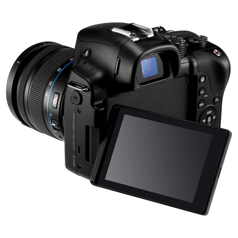фотоаппарат Samsung NX30